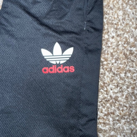 Adidas Men’s joggers, heavyweight, zipper front pockets, Drawstring Waist. Sz sm - Picture 5 of 6